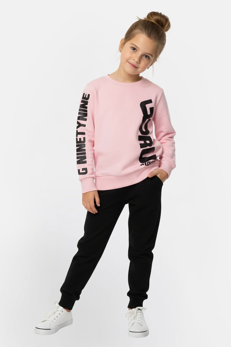 guru G99 By Guru Toddlers Girl 2 Pieces Brand Logo Sweatshirt With Bottom Set, Multicolor - Image 1